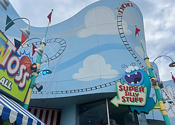 Super Silly Fun Land Santa Clarita Amusement Parks image 1