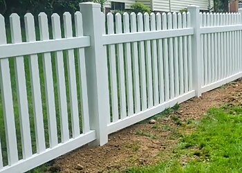 Superior Fence & Rail Akron Fencing Contractors image 1