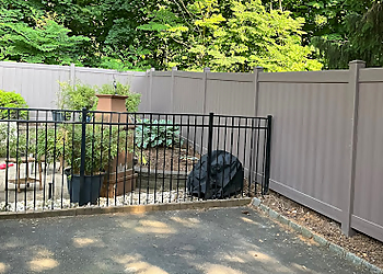 Newark Fencing Contractors Superior Fence & Rail