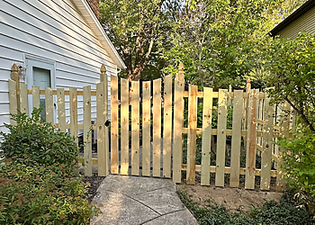 Superior Fence & Rail Buffalo Buffalo Fencing Contractors image 1