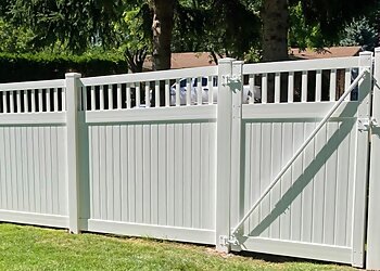 Norfolk Fencing Contractors Superior Fence and Rail