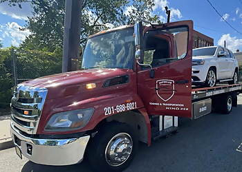 Superior Towing & Recovery Paterson Towing Companies image 1