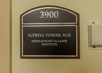 Supriya Tomar, MD - West Palm Beach, FL Dermatologists - Clinic Exterior Image