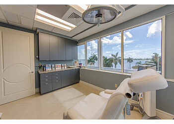 Supriya Tomar, MD - West Palm Beach, FL Dermatologists - Treatment Room Image