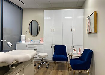 Houston Gynecologists Susan Hardwick-Smith, MD - COMPLETE MIDLIFE WELLNESS CENTER