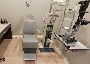 Minneapolis Pediatric Optometrists Susie Hemann - DOWNTOWN EYES