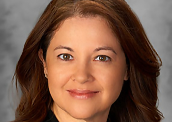 Suzanne Thi Icely, MD - St Petersburg, FL Gynecologists - Doctor Portrait Image