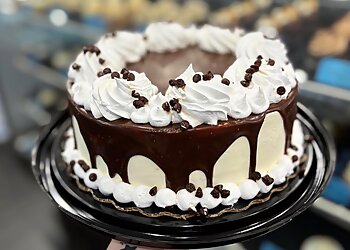 Sweet Tooth Shop Fayetteville Cakes image 1