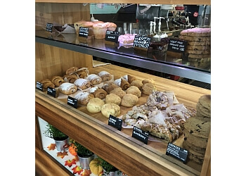 3 Best Cakes in Portland, OR - Expert Recommendations