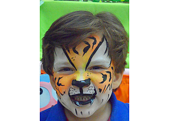 Hollywood Face Painting Sybi Face Painter