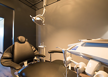 Syed Reza - Steel City Dental & Implants - Pueblo, CO Dentists - Medical Equipment Image