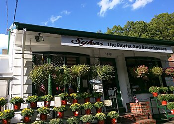 Lowell Florists Sykes the Florist and Greenhouses
