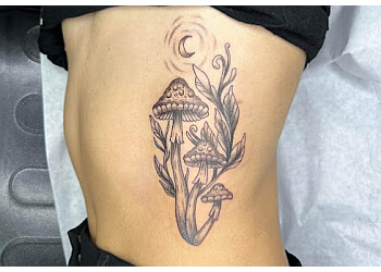 Symbolic Tattoo & Piercings