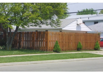 3 Best Fencing Contractors In Detroit, MI - Expert Recommendations