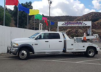 Santa Clarita Towing Companies TG Towing Inc.
