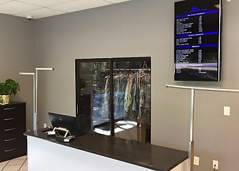 Mobile Dry Cleaners T & H Cleaners