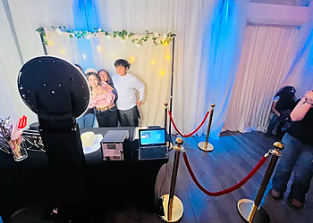THIS IS US Photo Booth Event and Rental LLC - Hesperia, CA Photo Booth Companies - Pose & Print Service