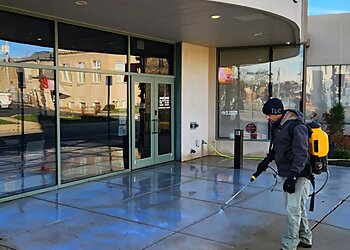Fort Wayne Window Cleaners TLC: Making It Easy