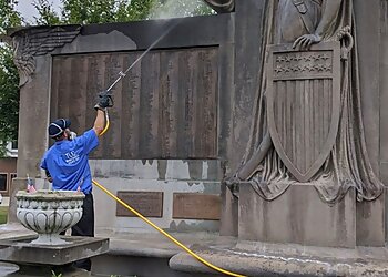 Fort Wayne Window Cleaners TLC: Making It Easy