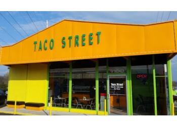 3 Best Mexican Restaurants In Independence Mo Threebestrated Independence Mexican Restaurant Taco Street