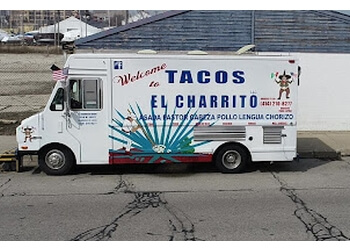 Tacos El Charrito - Milwaukee, WI Food Trucks - Takeaway Counter Image