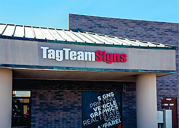 Tag Team Signs Surprise Sign Companies image 1