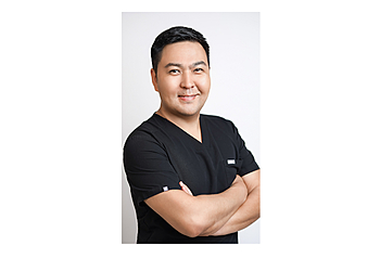 Honolulu Dermatologists Tagai Musaev, MD - HAWAII PREMIER DERMATOLOGY