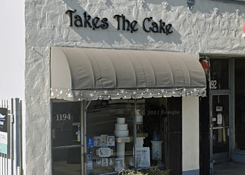 Pasadena Cakes Takes the Cake