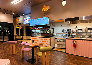 Taki Taco Pho Restaurant & Bakery - Springfield, IL Vietnamese Restaurants - Restaurant Interior Image