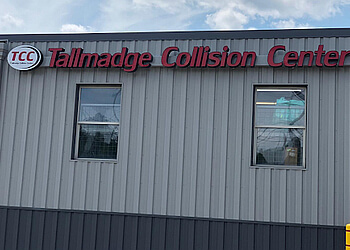 Akron auto body shop Tallmadge Collision Centers