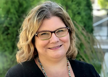 Tammy Tucker, MA, LPCC - ASSOCIATED CLINIC OF PSYCHOLOGY - Minneapolis, MN Therapists - Doctor Portrait Image