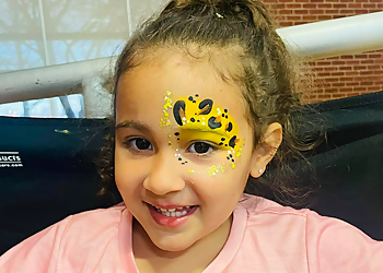 Garland Face Painting Tango Balloons & Facepaint Entertaiment