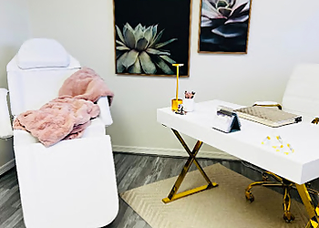 Tanisha Hutchins QHHT - Cape Coral, FL Hypnotherapy - Treatment Room Image