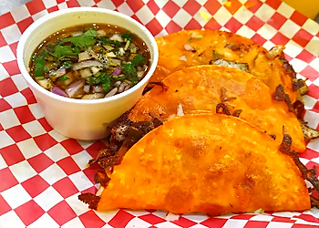 Knoxville Food Trucks Taqueria La Herradura