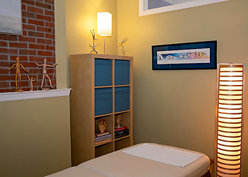 Tara Collins, PT, IMT.C, CSCS - BLACK ROCK PHYSICAL THERAPY - Bridgeport, CT Physical Therapists - Treatment Room Image