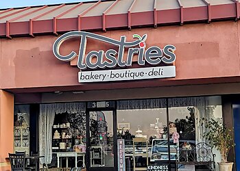 Bakersfield Cakes Tastries Bakery