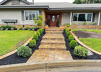 Orange Landscaping Companies Tavera's Custom Landscape
