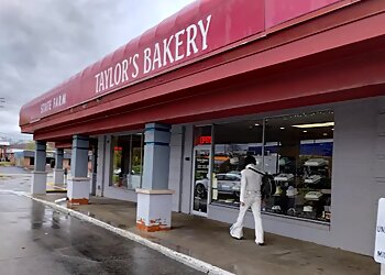 Indianapolis Cakes Taylor's Bakery
