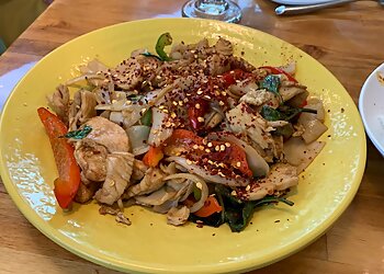 Teak Sushi & Thai Cuisine Cincinnati Thai Restaurants image 1