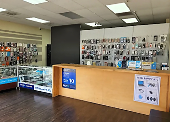 Tech Savvy ATL - Atlanta, GA Cell Phone Repair - Business Interior Image
