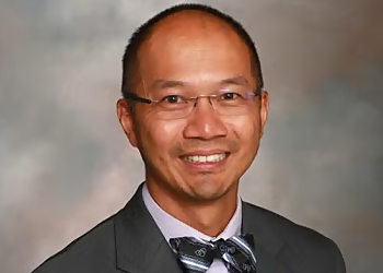Teck Khoo, MD - MERCYONE DES MOINES DIABETES AND ENDOCRINOLOGY CARE (IDEC) Teck Khoo, MD - Des Moines, IA Endocrinologists - Doctor Portrait Image