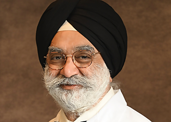 Tejinder Glamour, MD - GASTRO FLORIDA DOWNTOWN ST PETE Tejinder Glamour, MD - St Petersburg, FL Gastroenterologists - Doctor Portrait Image