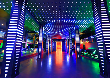 San Francisco Night Clubs Temple SF