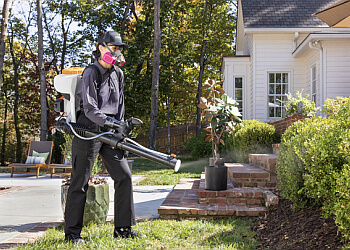 Terminix - Garden Grove, CA Pest Control Companies - Field Work Image