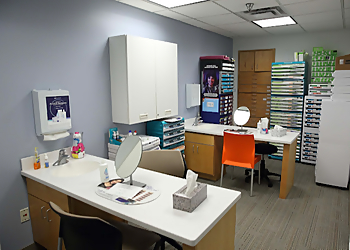 Des Moines Pediatric Optometrists Terry D. Huseman, OD - HUSEMAN EYE CARE