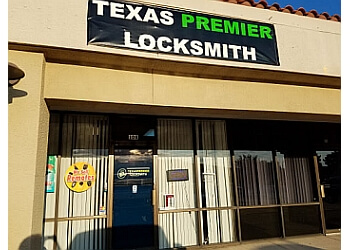 3 Best 24 Hour Locksmiths In Dallas TX ThreeBestRated   TexasPremierLocksmith Dallas TX 1 