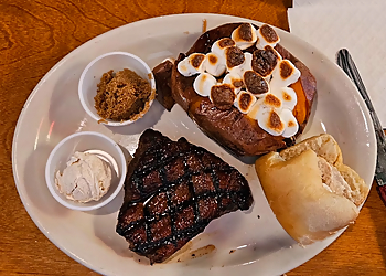 Texas Roadhouse Toledo Toledo Steak Houses image 1