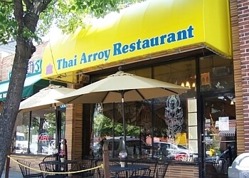 3 Best Thai Restaurants In Baltimore Md Threebestrated Baltimore Thai Restaurant Arroy