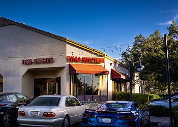 Thai Kitchen In Irvine ThreeBestRated Com   ThaiKitchen Irvine CA 1 