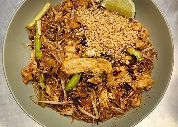 Thai Mama Elizabeth Thai Restaurants image 1
